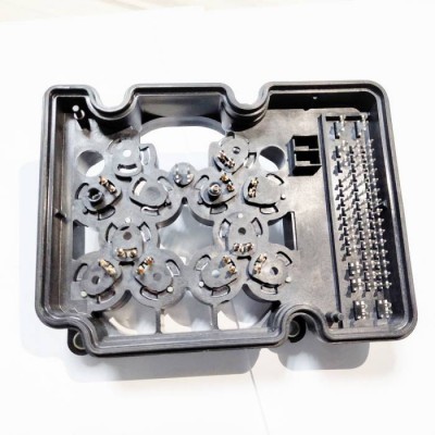 Custom Heavy Duty Power Connector Manufacture,Multi-insert Injection Molding Part Manufacturer